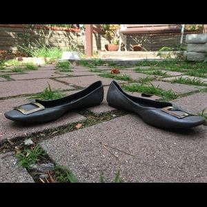 Flats by Hillard&Hanson